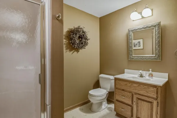 $825,000 | 1000 Silver Mist Court, Brookfield, WI 53005