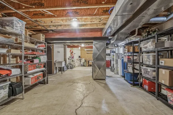 $825,000 | 1000 Silver Mist Court, Brookfield, WI 53005