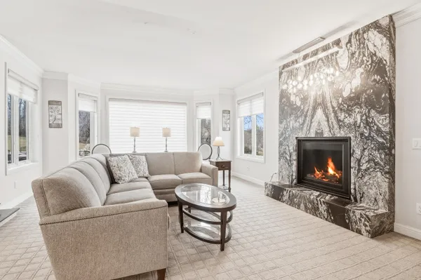 $825,000 | 1000 Silver Mist Court, Brookfield, WI 53005