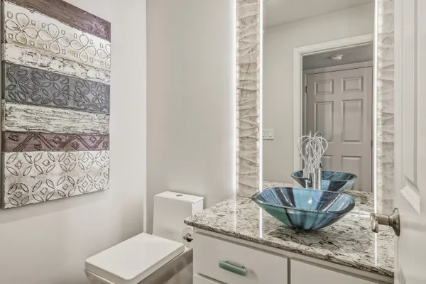 $825,000 | 1000 Silver Mist Court, Brookfield, WI 53005