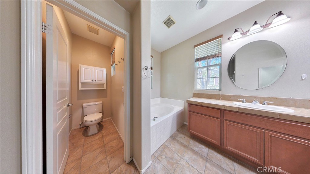 15 Elmhurst Street Ladera Ranch, CA 92694 - Photo 12 of 51