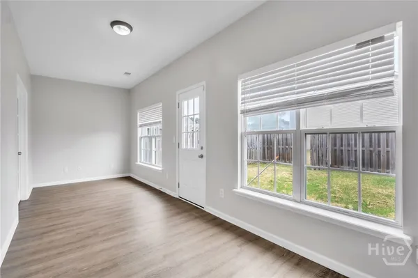 $2,100 | 122 Cromer Street, Savannah, GA 31407