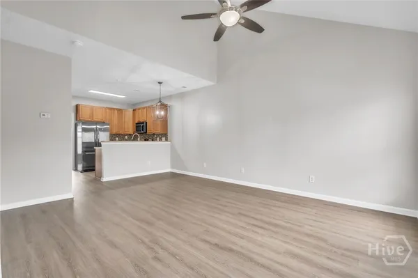 $2,100 | 122 Cromer Street, Savannah, GA 31407