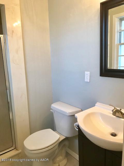 4701 South Lamar Street Amarillo, TX 79110 - Photo 14 of 22 Master Bath