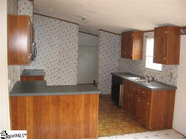 405 Duncan Creek Church Road Clinton, SC 29325 - Photo 4 of 12 Gallery Image 4