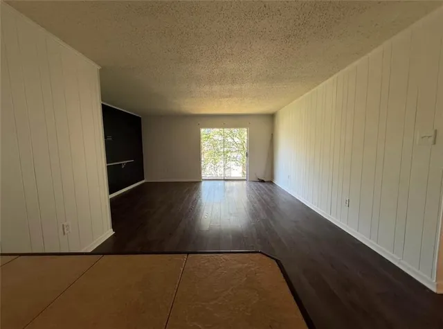 $1,150 | 812 Martin Behrman Avenue, Unit P, Metairie, LA 70005