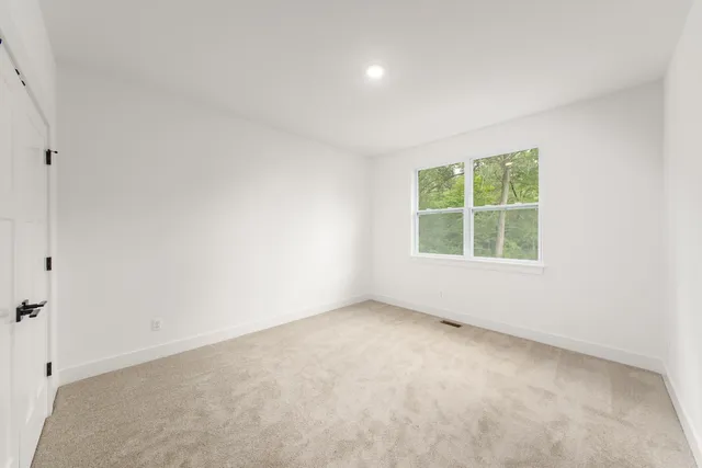 $763,000 | 1935 Percy Lane, Highland, MI 48357