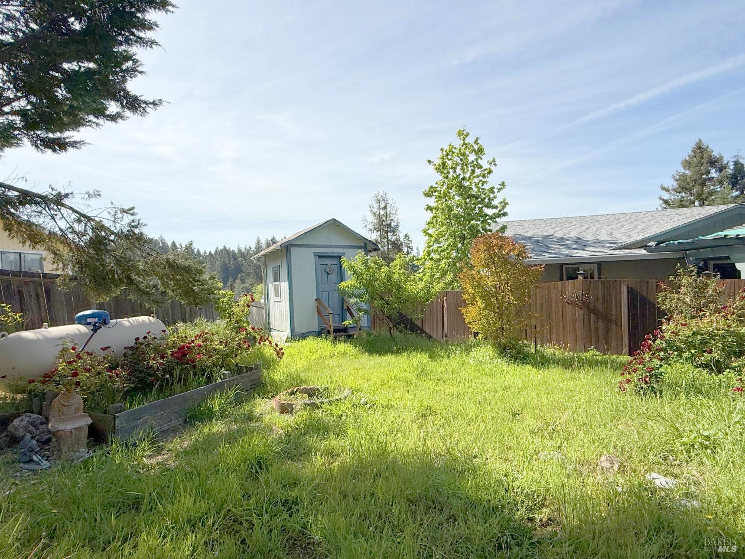27009 Hawk Court Willits, CA 95490 - Photo 25 of 31
