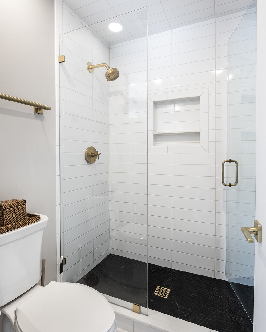 1225 West Deerpath Road Lake Forest, IL 60045 - Photo 20 of 33