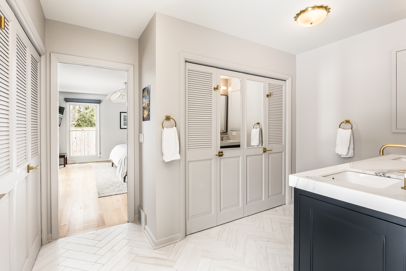 1225 West Deerpath Road Lake Forest, IL 60045 - Photo 21 of 33