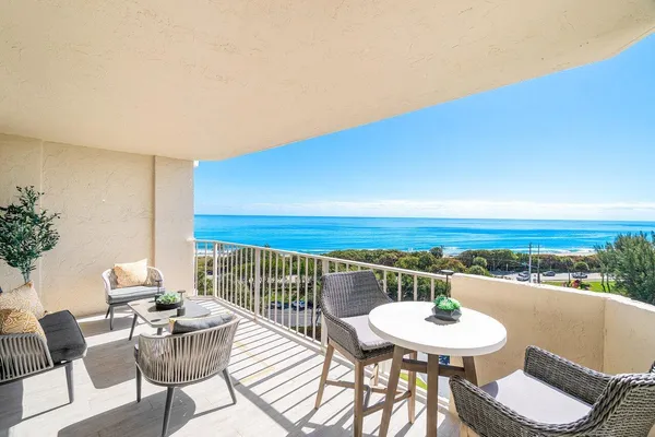 $1,518,000 | 4001 North Ocean Boulevard, Unit 907, Boca Raton, FL 33431