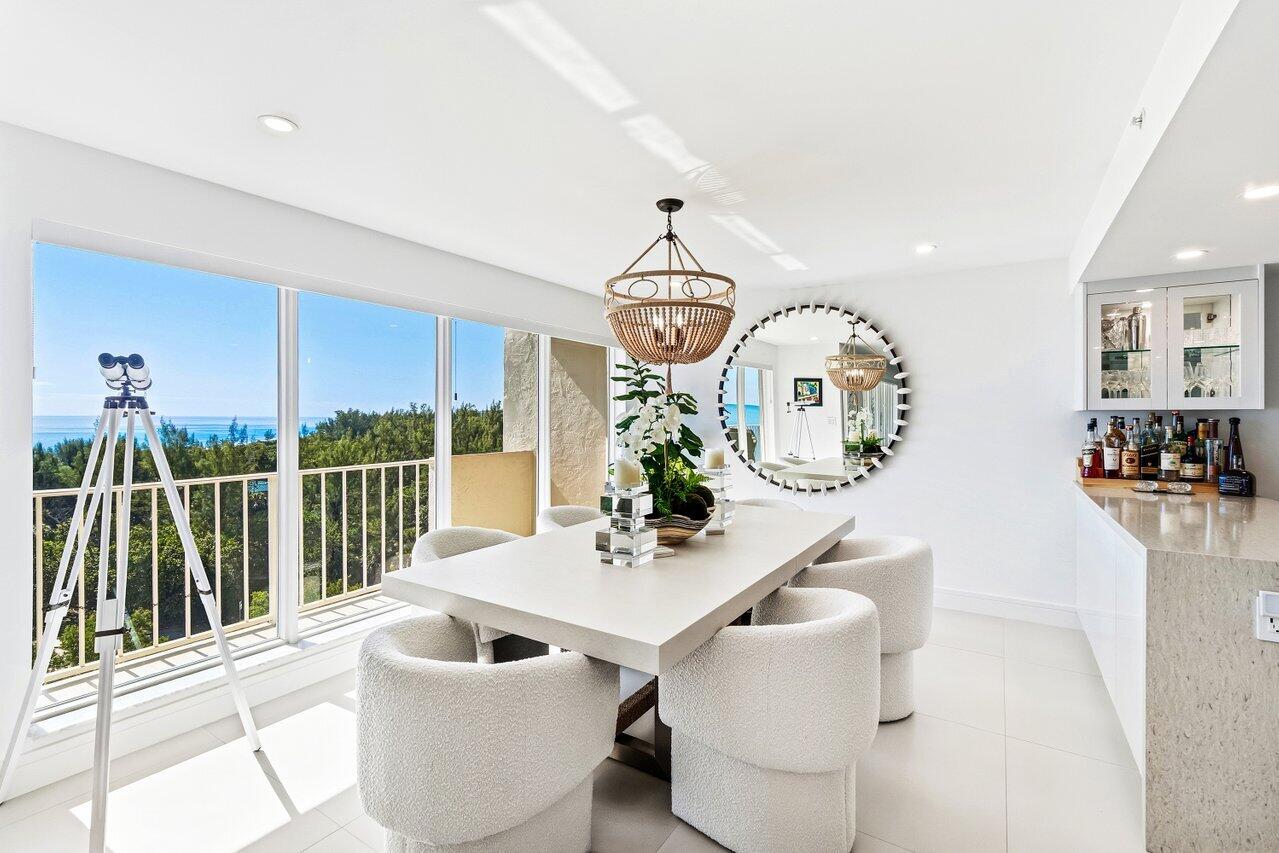 4001 North Ocean Boulevard, Unit 907 Boca Raton, FL 33431 - Photo 11 of 58 DINING ROOM