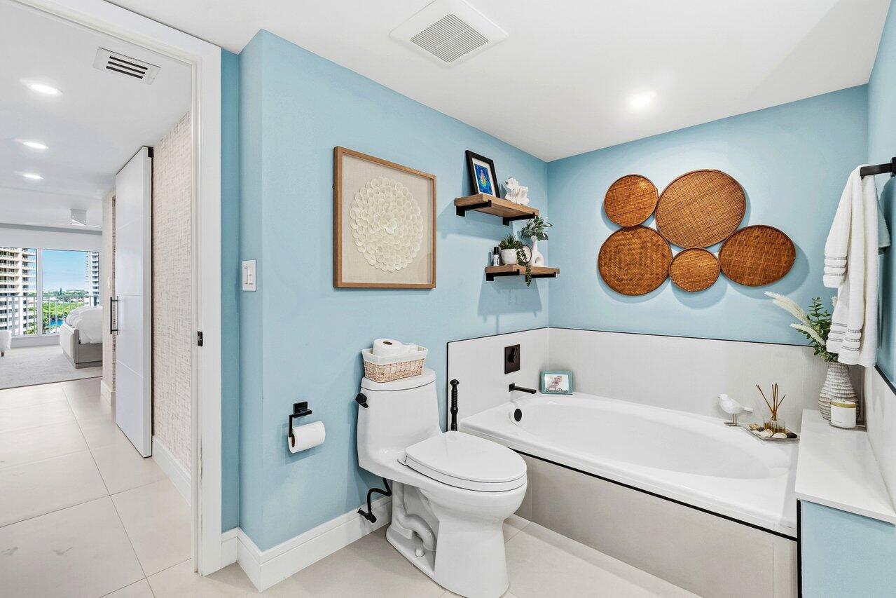 4001 North Ocean Boulevard, Unit 907 Boca Raton, FL 33431 - Photo 28 of 58 PRIMARY BATHROOM