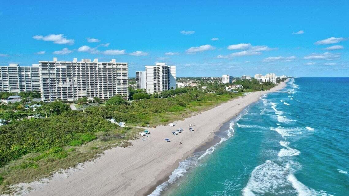 4001 North Ocean Boulevard, Unit 907 Boca Raton, FL 33431 - Photo 44 of 58 SEA RANCH BEACH