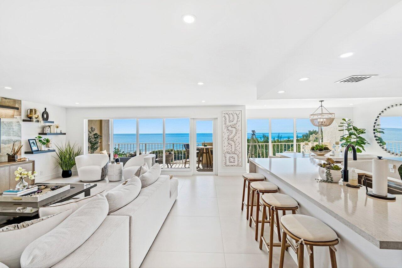 4001 North Ocean Boulevard, Unit 907 Boca Raton, FL 33431 - Photo 5 of 58 OPEN KITCHEN CONCEPT!