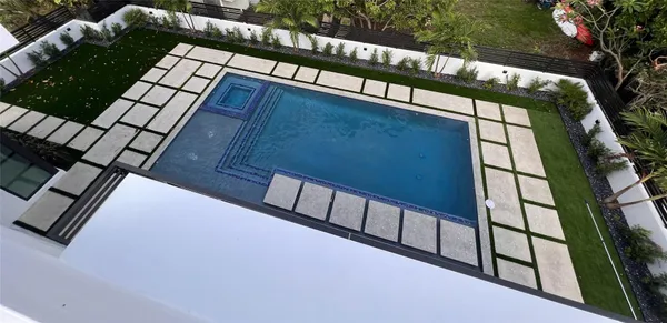 $2,880,000 | 5001 Northeast 27th Avenue, Lighthouse Point, FL 33064