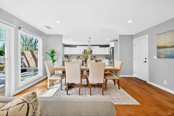 $1,075,000 | 4720 Granada Drive, Santa Rosa, CA 95409