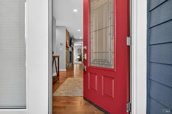 $1,075,000 | 4720 Granada Drive, Santa Rosa, CA 95409