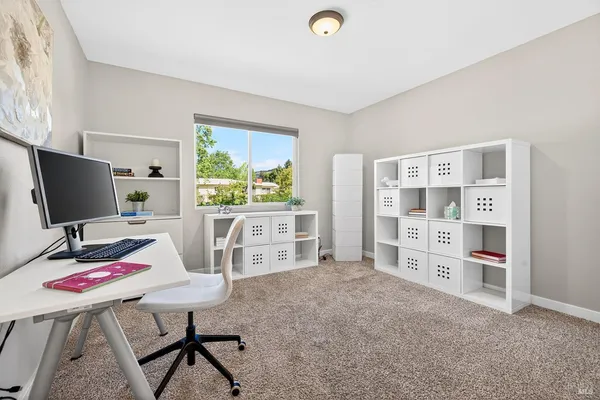 $1,075,000 | 4720 Granada Drive, Santa Rosa, CA 95409