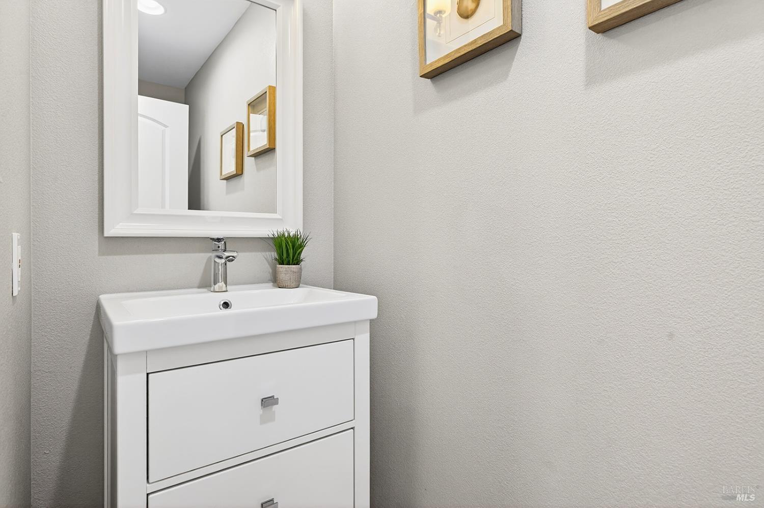 4720 Granada Drive Santa Rosa, CA 95409 - Photo 43 of 68