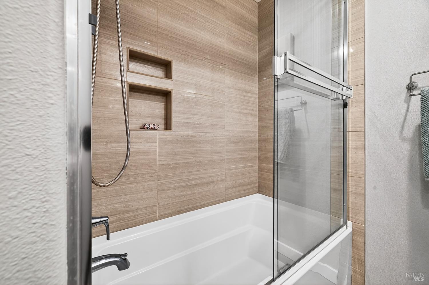 4720 Granada Drive Santa Rosa, CA 95409 - Photo 48 of 68 a bathroom with a bath tub