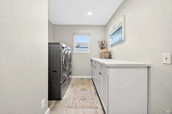 $1,075,000 | 4720 Granada Drive, Santa Rosa, CA 95409