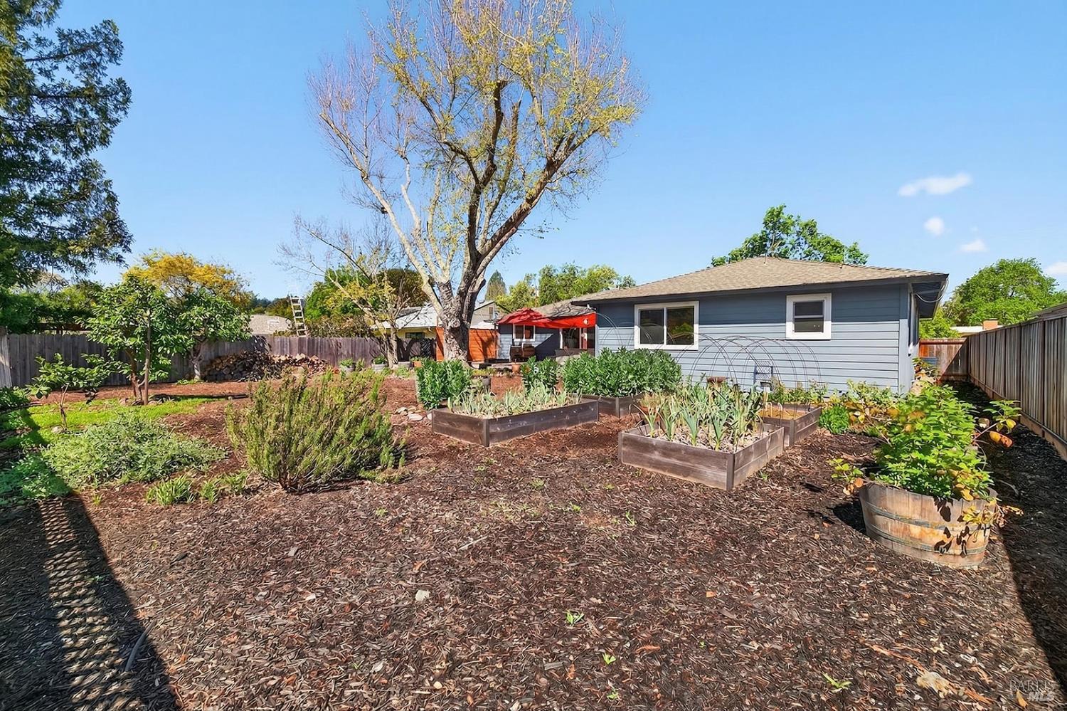 4720 Granada Drive Santa Rosa, CA 95409 - Photo 59 of 68 a front view of a house with a yard