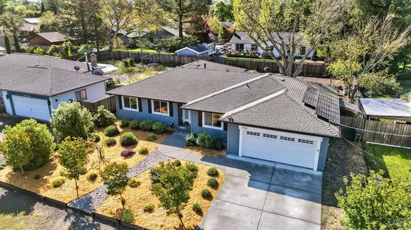 $1,075,000 | 4720 Granada Drive, Santa Rosa, CA 95409