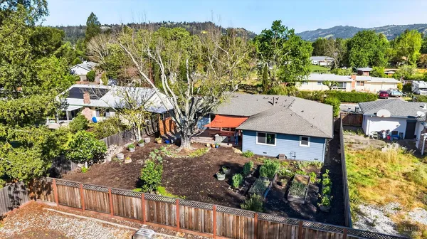 $1,075,000 | 4720 Granada Drive, Santa Rosa, CA 95409