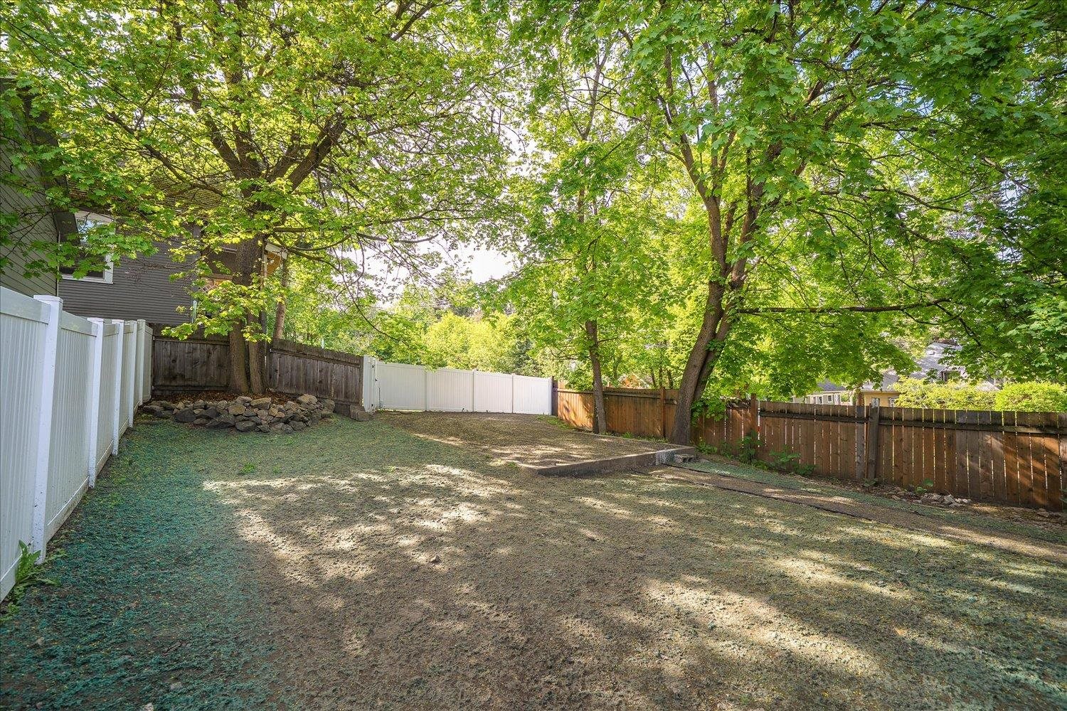 922 South Sherman Street Spokane, WA 99202 - Photo 31 of 34