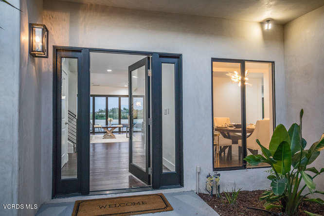 3812 Westfall Drive Encino, CA 91436 - Photo 42 of 52 3812 Westfall Dr Encino CA-small-011-085