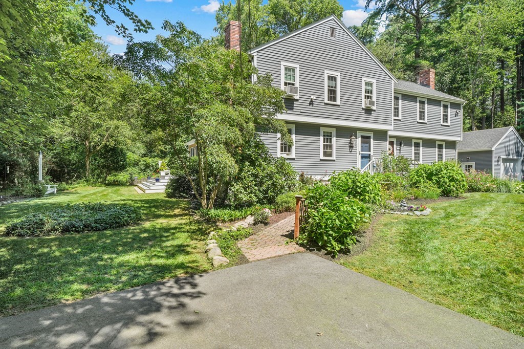 265 Old Oaken Bucket Road, Unit 1 Scituate, MA 02066 - Photo 1 of 35 Gallery Image 1