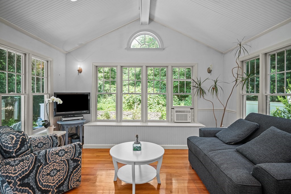 265 Old Oaken Bucket Road, Unit 1 Scituate, MA 02066 - Photo 14 of 35 Gallery Image 14