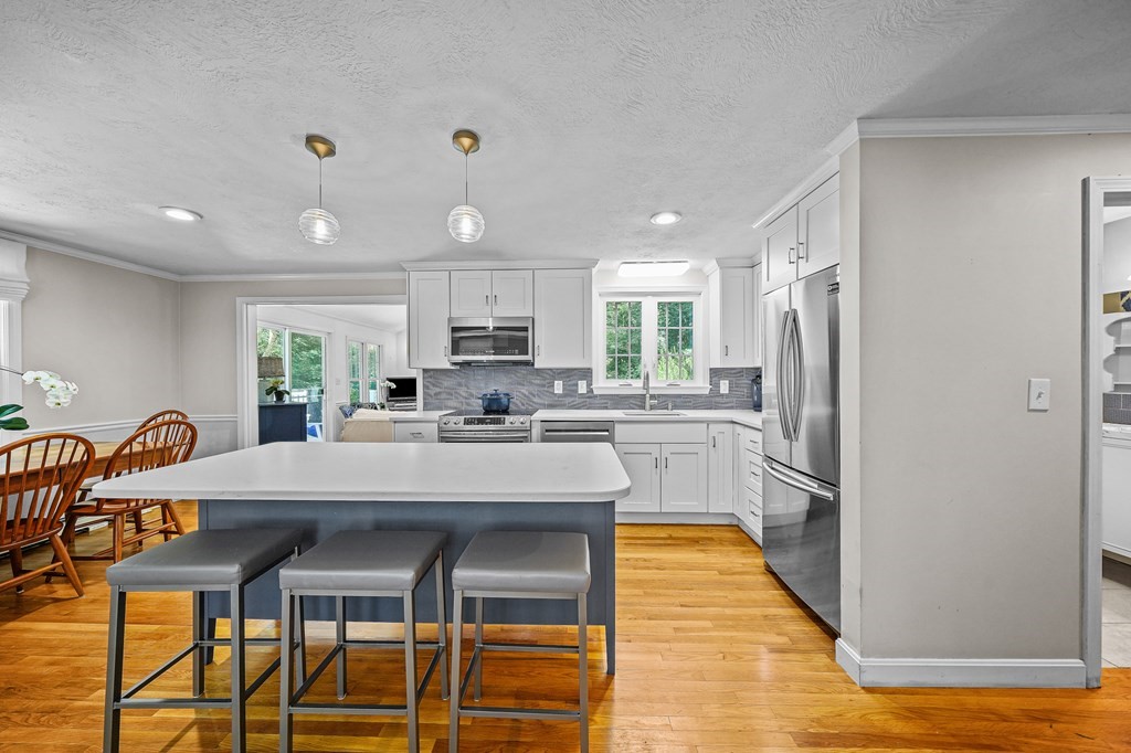 265 Old Oaken Bucket Road, Unit 1 Scituate, MA 02066 - Photo 9 of 35 Gallery Image 9