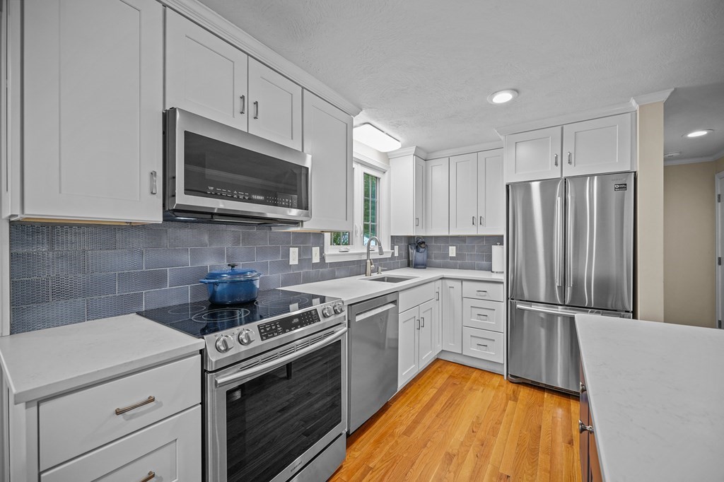 265 Old Oaken Bucket Road, Unit 1 Scituate, MA 02066 - Photo 10 of 35 Gallery Image 10