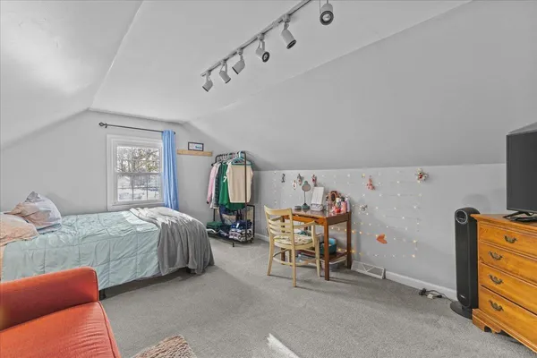 $524,900 | 281 Red Oak Drive, Colchester, VT 05446