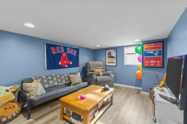 $524,900 | 281 Red Oak Drive, Colchester, VT 05446