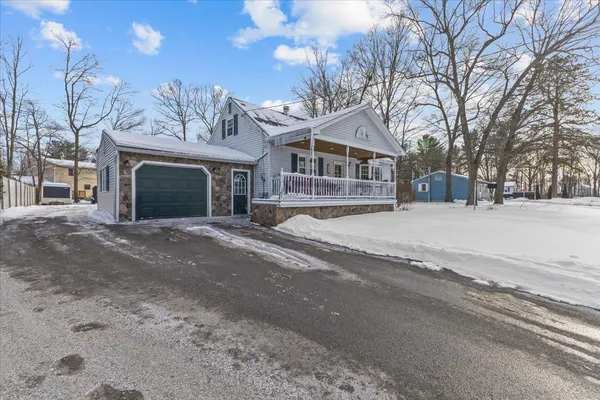 $524,900 | 281 Red Oak Drive, Colchester, VT 05446