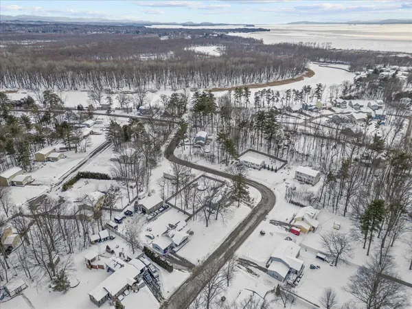 $524,900 | 281 Red Oak Drive, Colchester, VT 05446