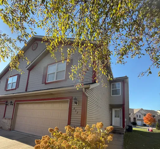 $229,900 | 417 Robert Drive, Normal, IL 61761