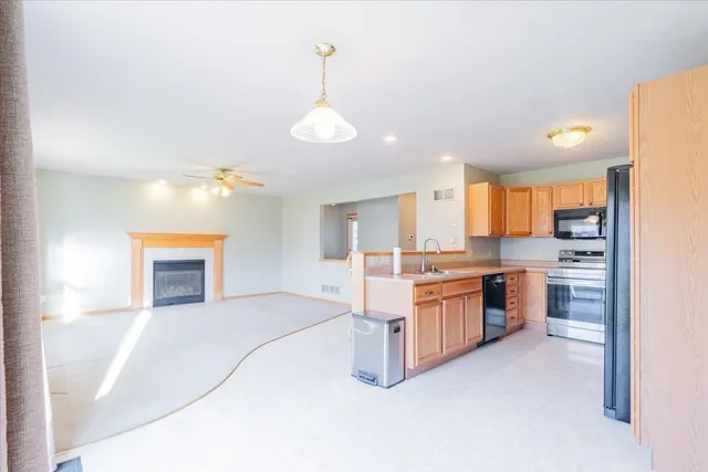 $229,900 | 417 Robert Drive, Normal, IL 61761