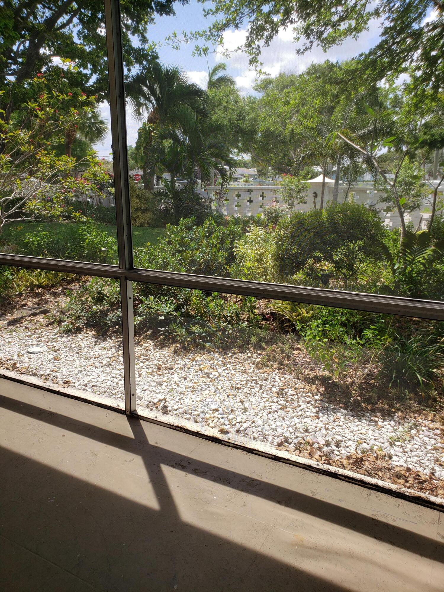 91 Willow Road, Unit 106 Tequesta, FL 33469 - Photo 5 of 10 view