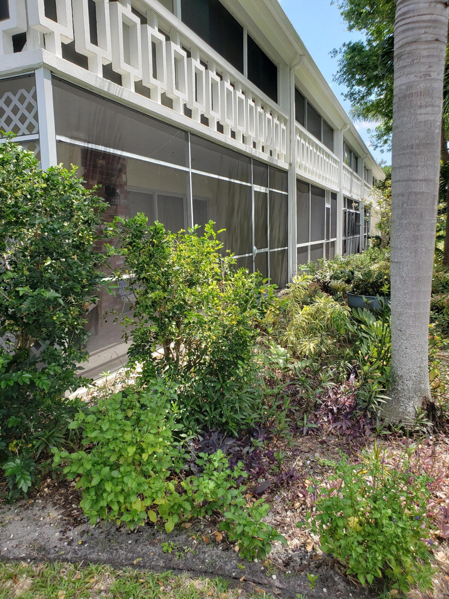91 Willow Road, Unit 106 Tequesta, FL 33469 - Photo 6 of 10 view porch