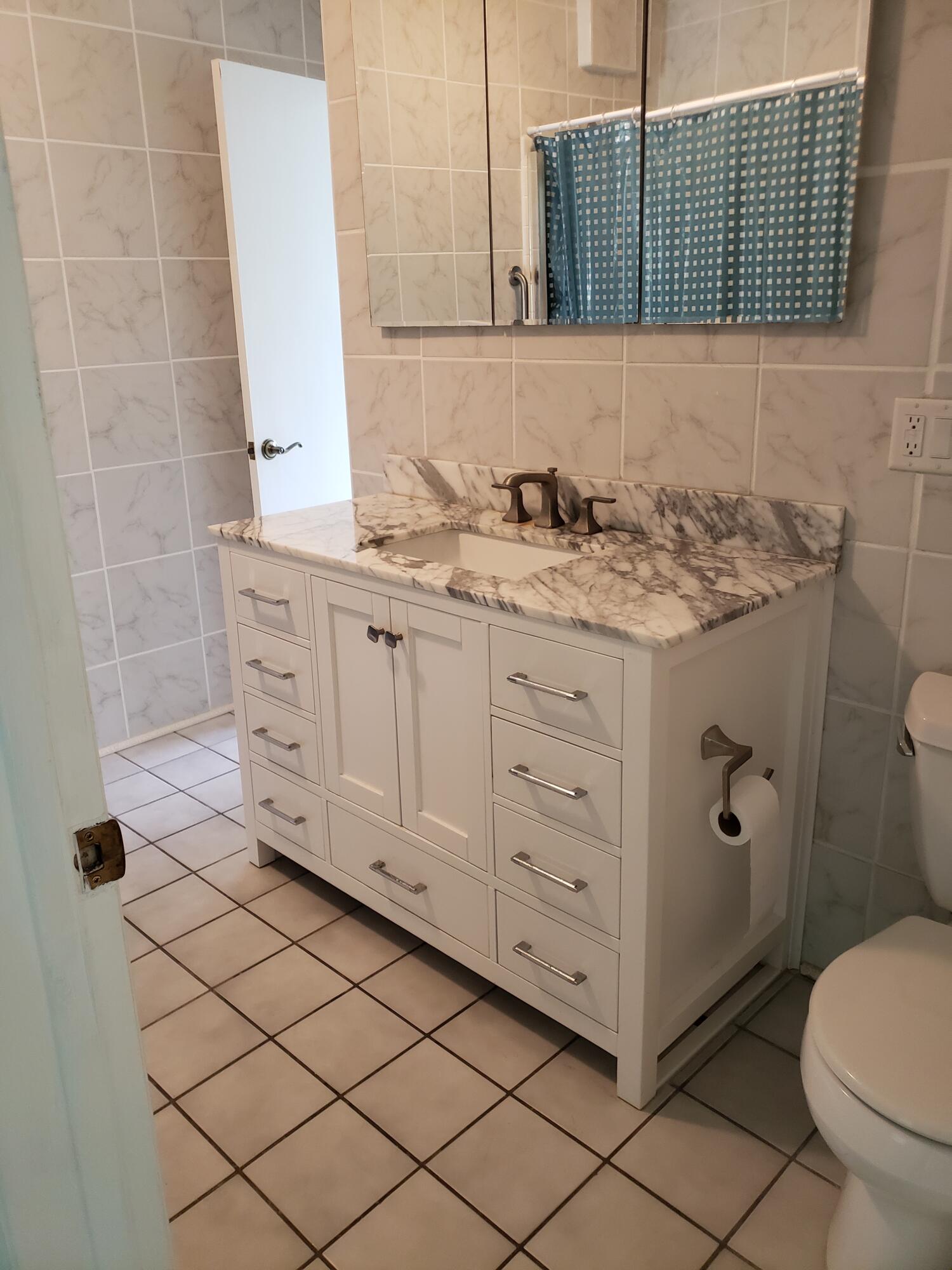 91 Willow Road, Unit 106 Tequesta, FL 33469 - Photo 7 of 10 20220330_135441