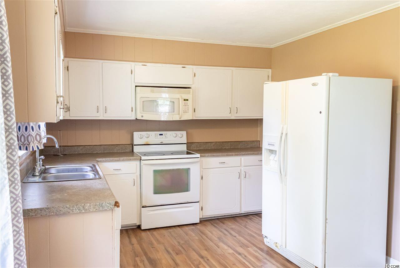 609 Goretown Loop Loris, SC 29569 - Photo 8 of 30 Gallery Image 8
