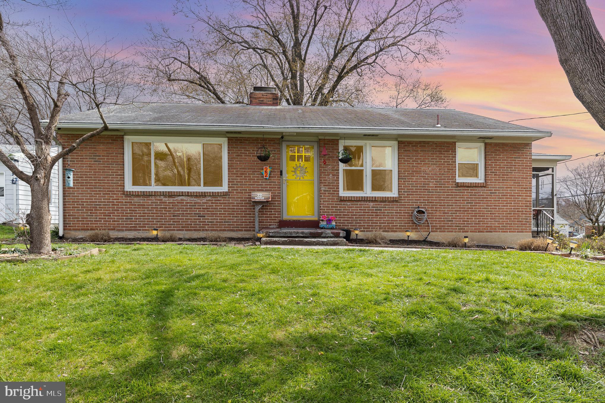 22 Maple Street Middletown, PA 17057 - Photo 1 of 28 Brick ranch new windows 2018 on main floor