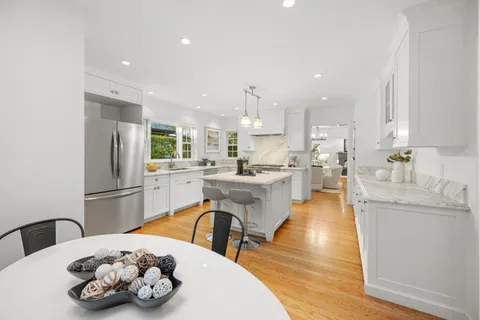 $2,998,000 | 1149 Cortez Avenue, Burlingame, CA 94010