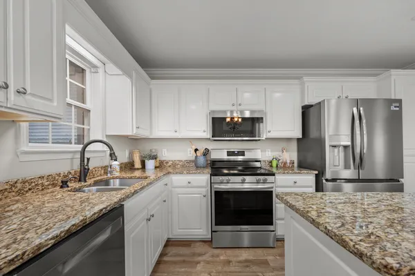 $399,000 | 2351 Will Drew Drive, Murfreesboro, TN 37128