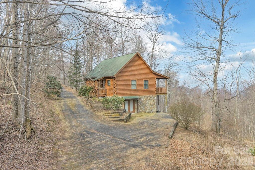 461 Arrowhead Ridge Road Spruce Pine, NC 28777 - Photo 7 of 42