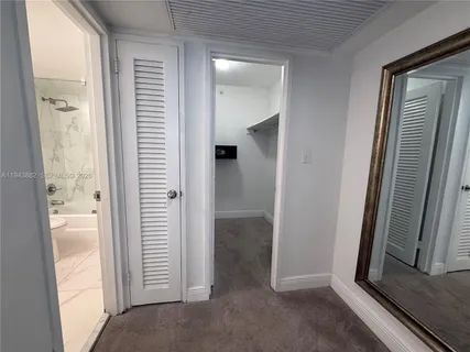 $3,400 | 5101 Collins Avenue, Unit 12K, Miami Beach, FL 33140